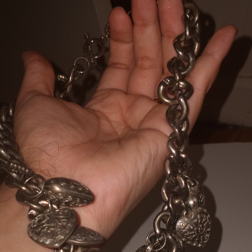 Hearty charm necklace - Picture 4 of 5